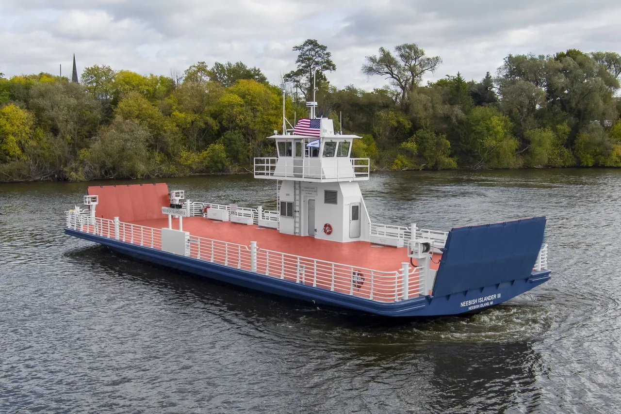 Neebish Islander III ferry photographed by Stockton Media